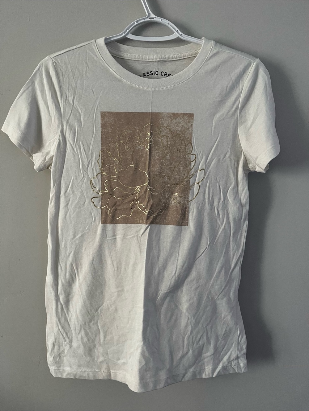 Large White/Creme Short-sleeve Top